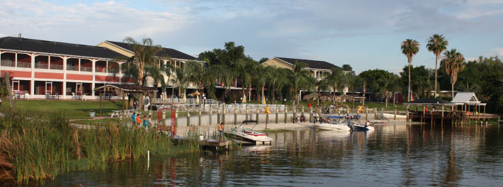 Lake Roy Beach Inn